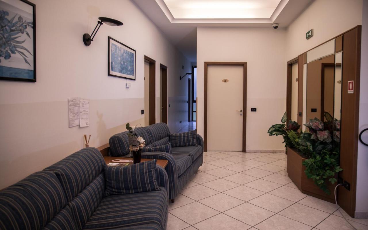 Alloggi Vitale Cesano Maderno Ngoại thất bức ảnh